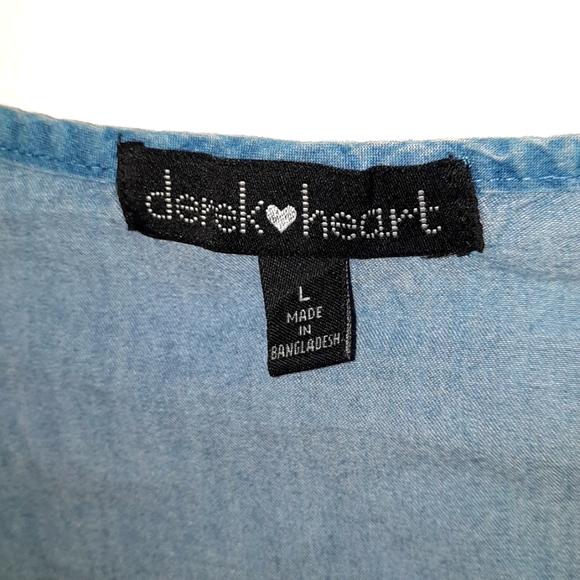 Blue Denim Dress. Size Large. Look and feel of soft denim. - Picture 2 of 5